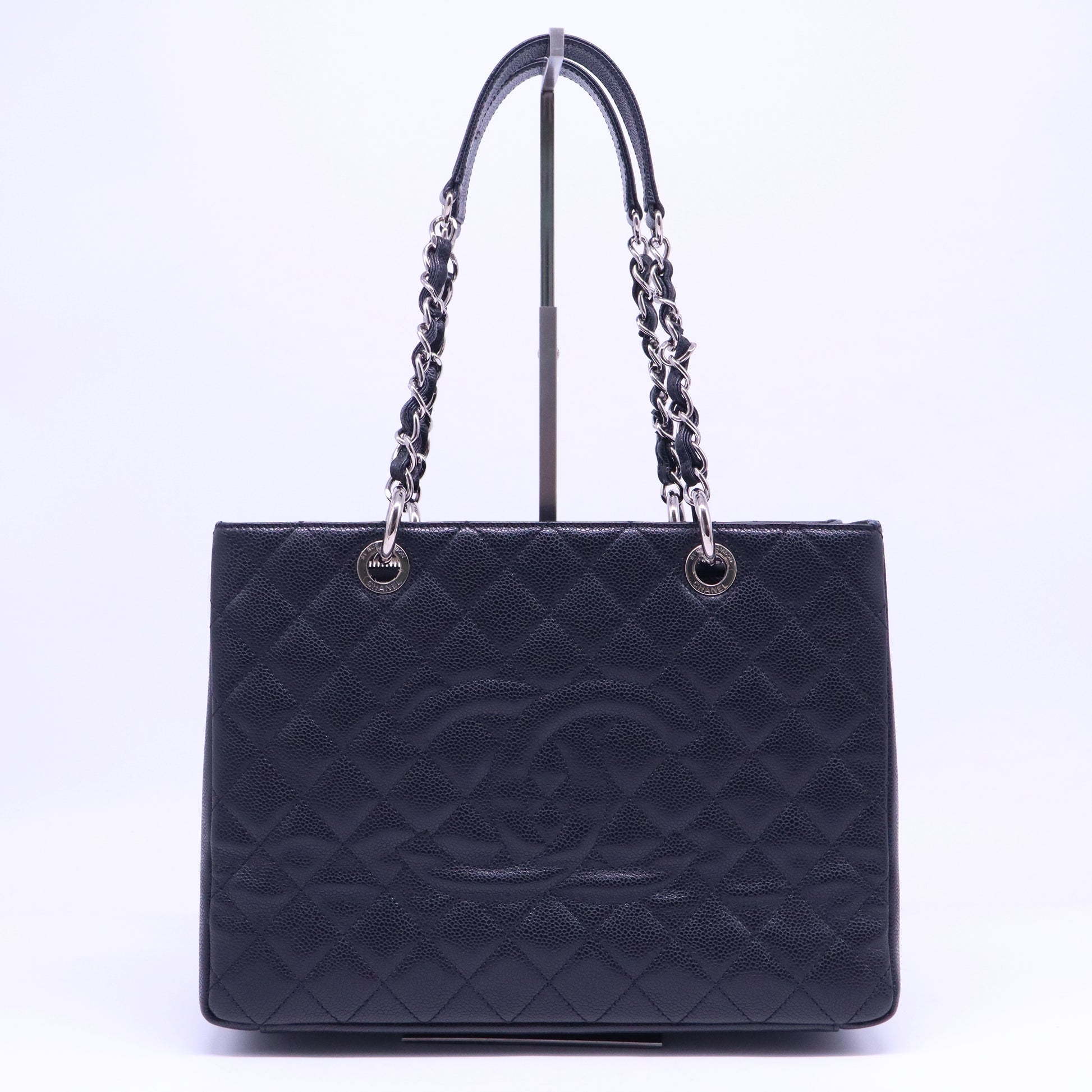 Grand Shopping Tote Quilted Caviar B20889