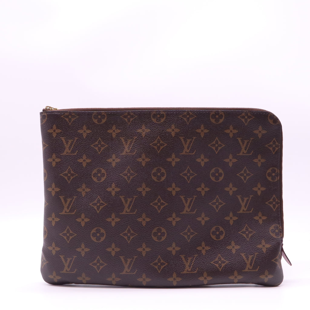 Louis Vuitton Monogram Etui Voyage MM twins W21488