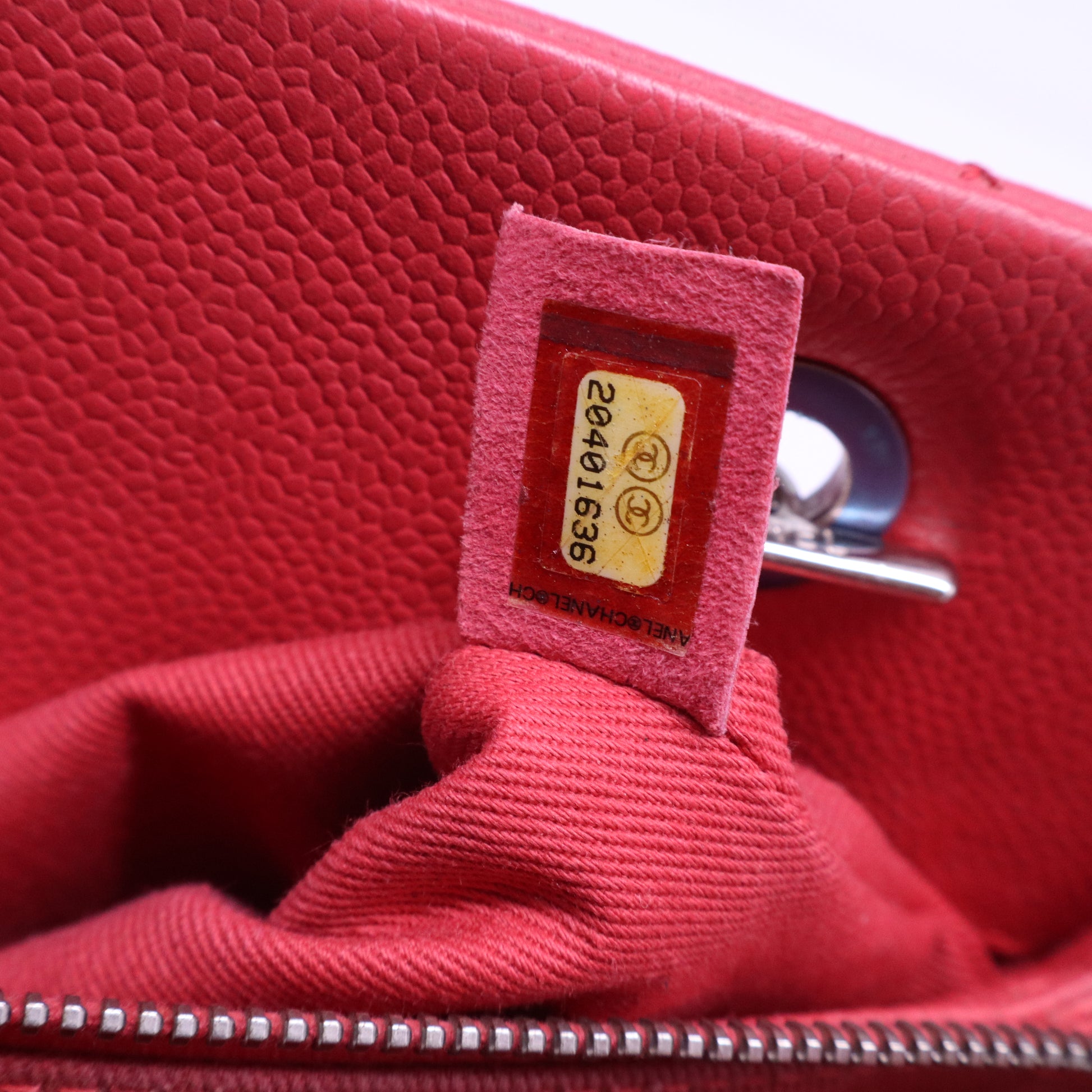 Timeless Soft Shopper Tote B21278