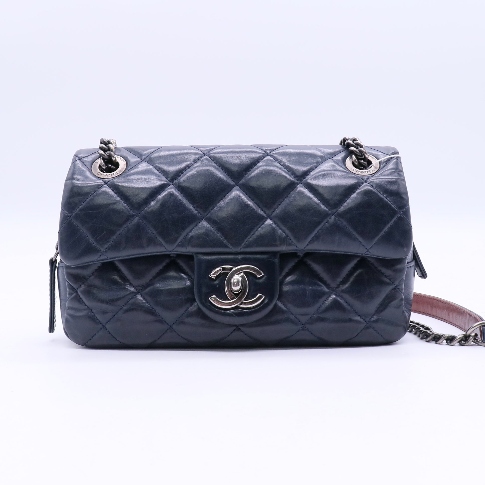 Duo Color Flap Bag Quilted Aged Calfskin Medium TWINS LDJ3649