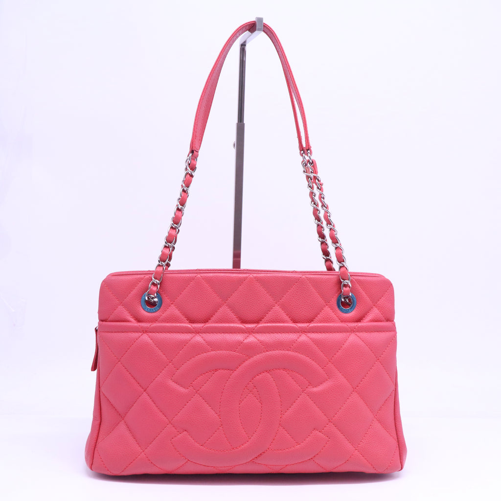 Timeless Soft Shopper Tote B21278