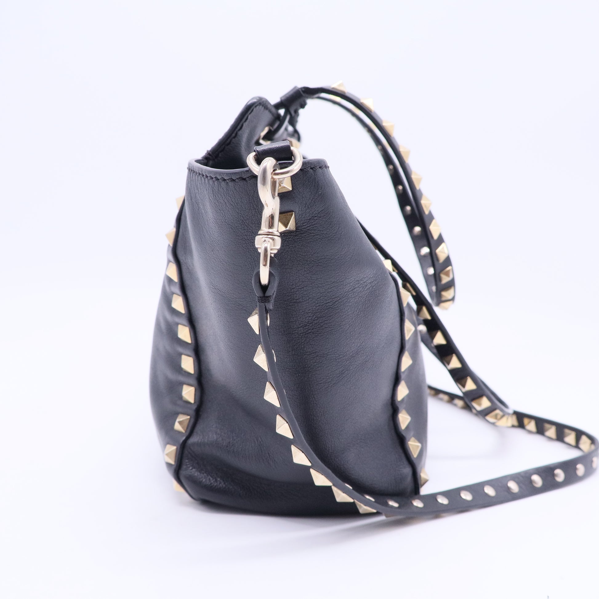 Black Leather Rockstud Trapeze Tote Bag B12324