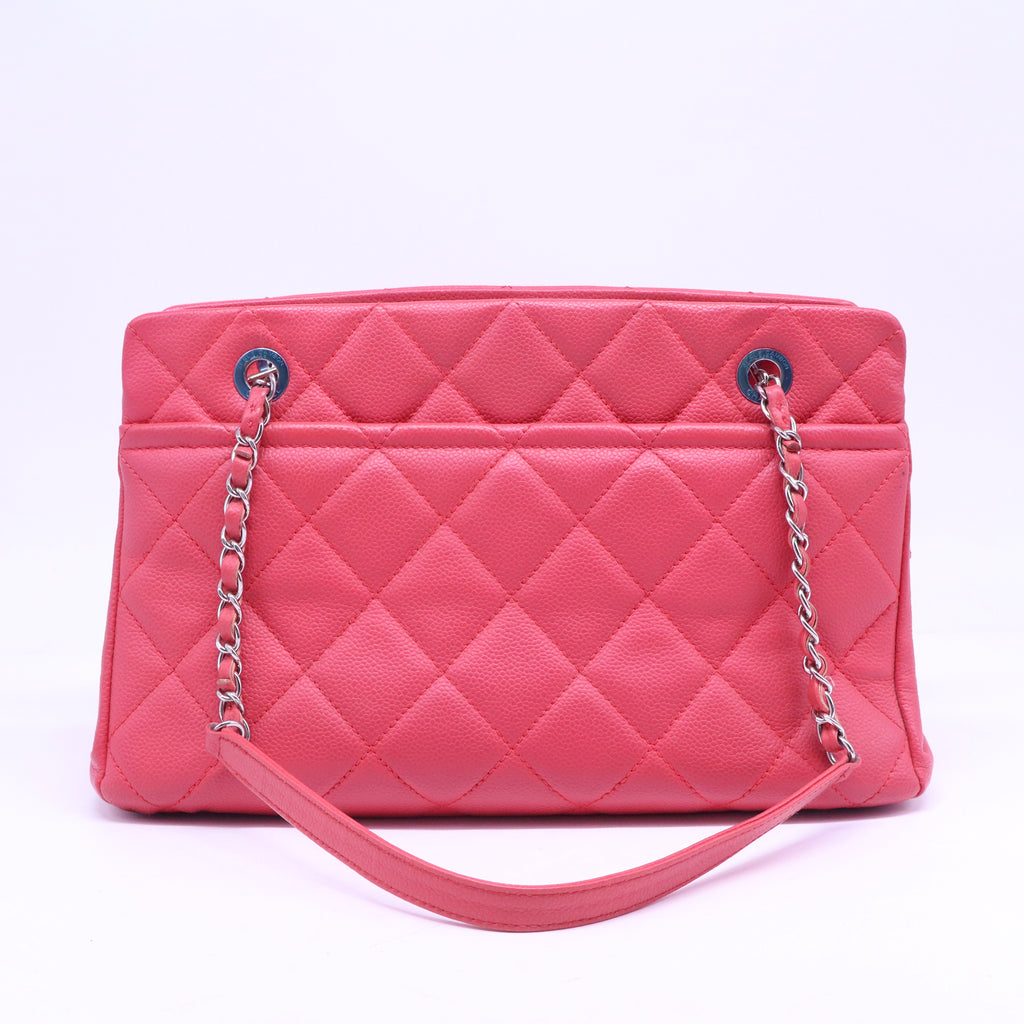 Timeless Soft Shopper Tote B21278