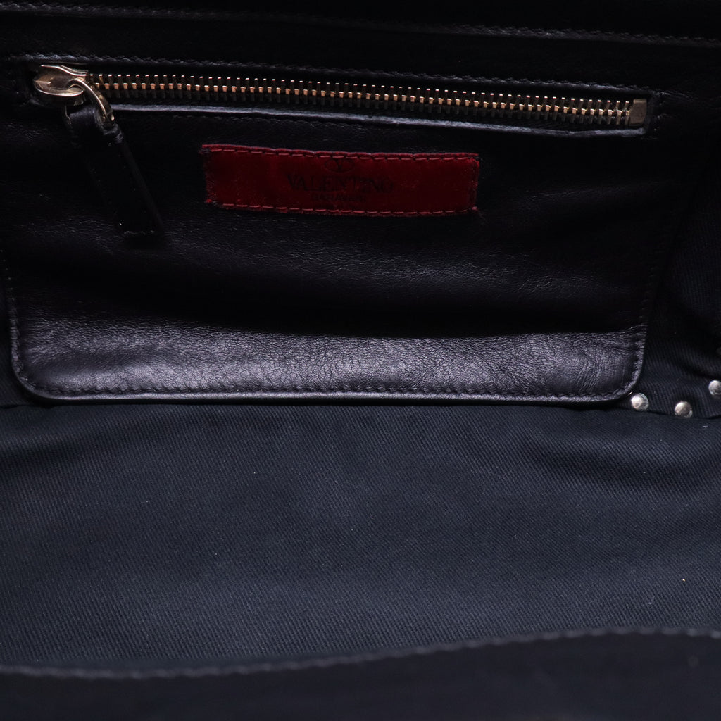 Black Leather Rockstud Trapeze Tote Bag B12324