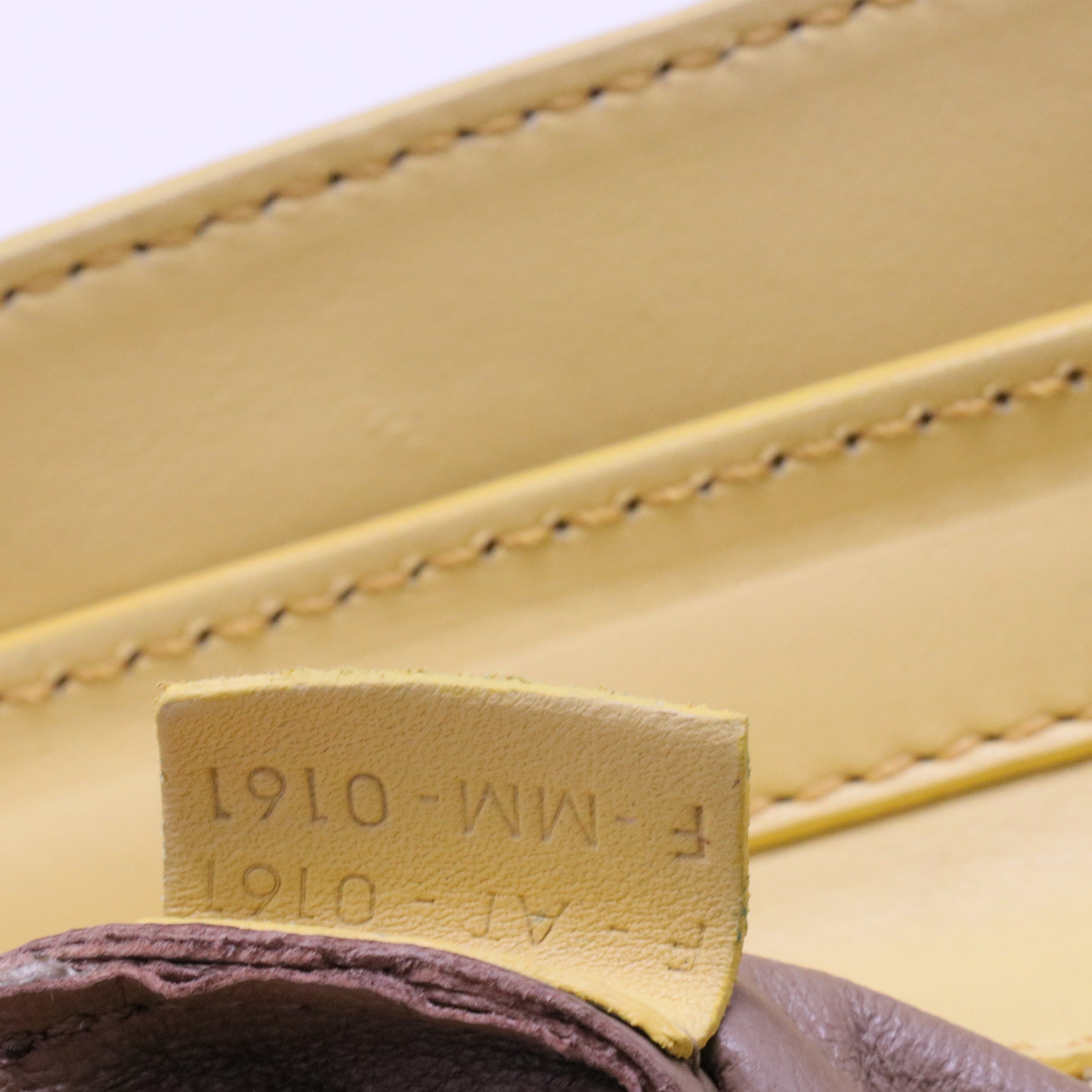 Luggage Bag Grainy Leather Micro