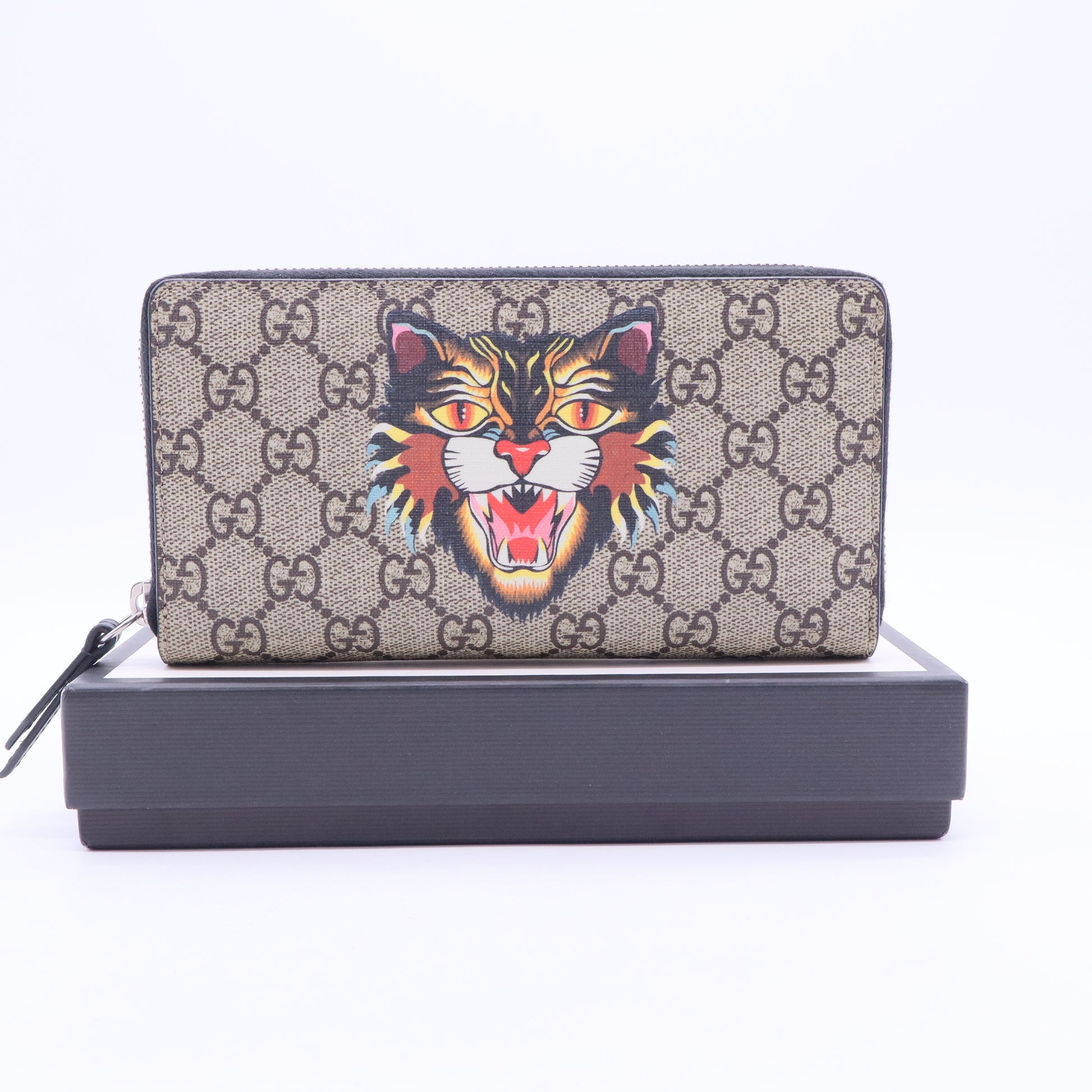 Zip Around Wallet Printed GG Coated Canvas W20345
