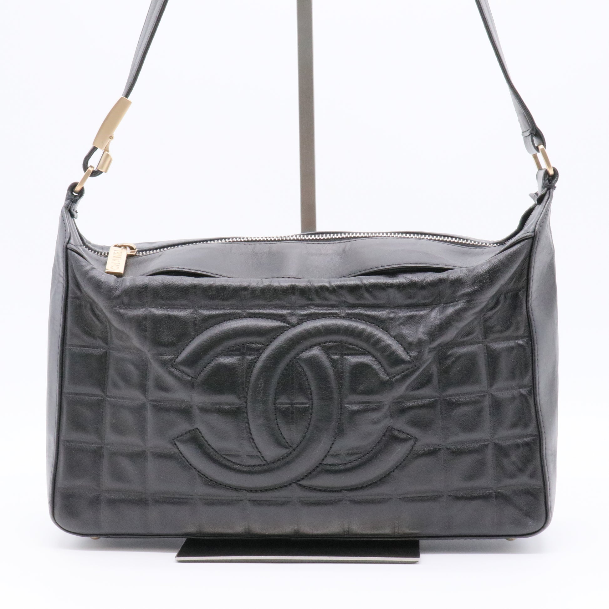 Chocobar Shoulder Bag Black twins