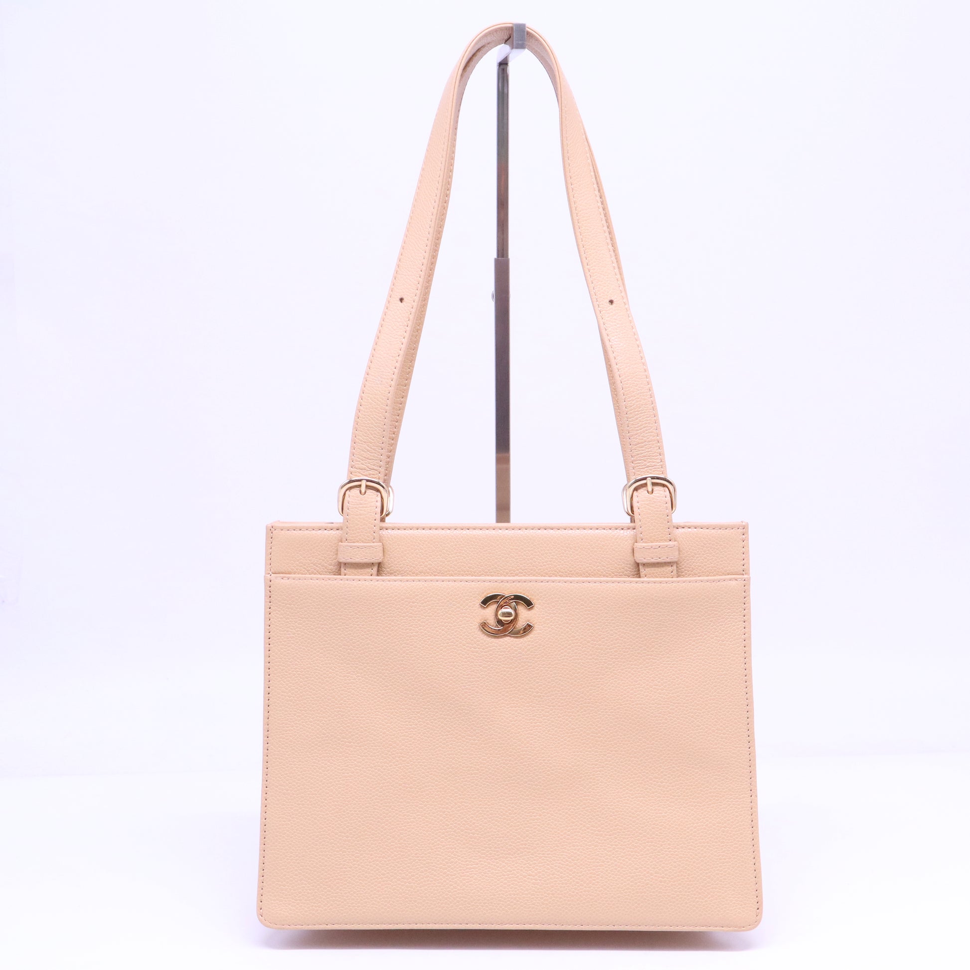 Vintage CC Lock Pocket Tote Caviar B21085