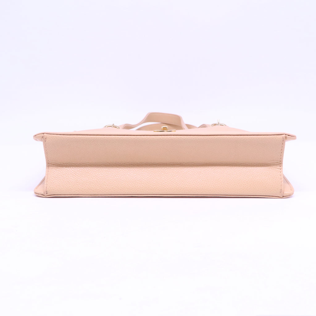 Vintage CC Lock Pocket Tote Caviar B21085