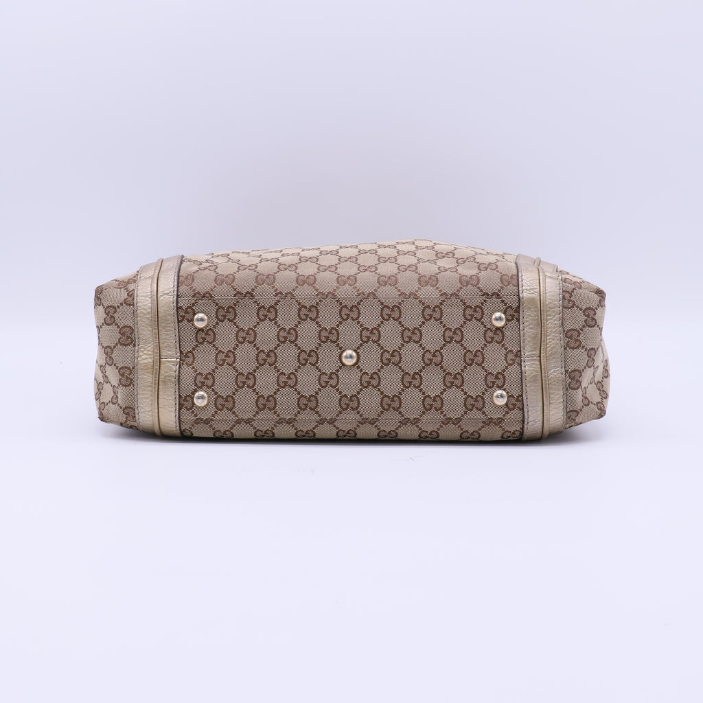 Gucci GG Canvas Bella Hobo Bag B22051