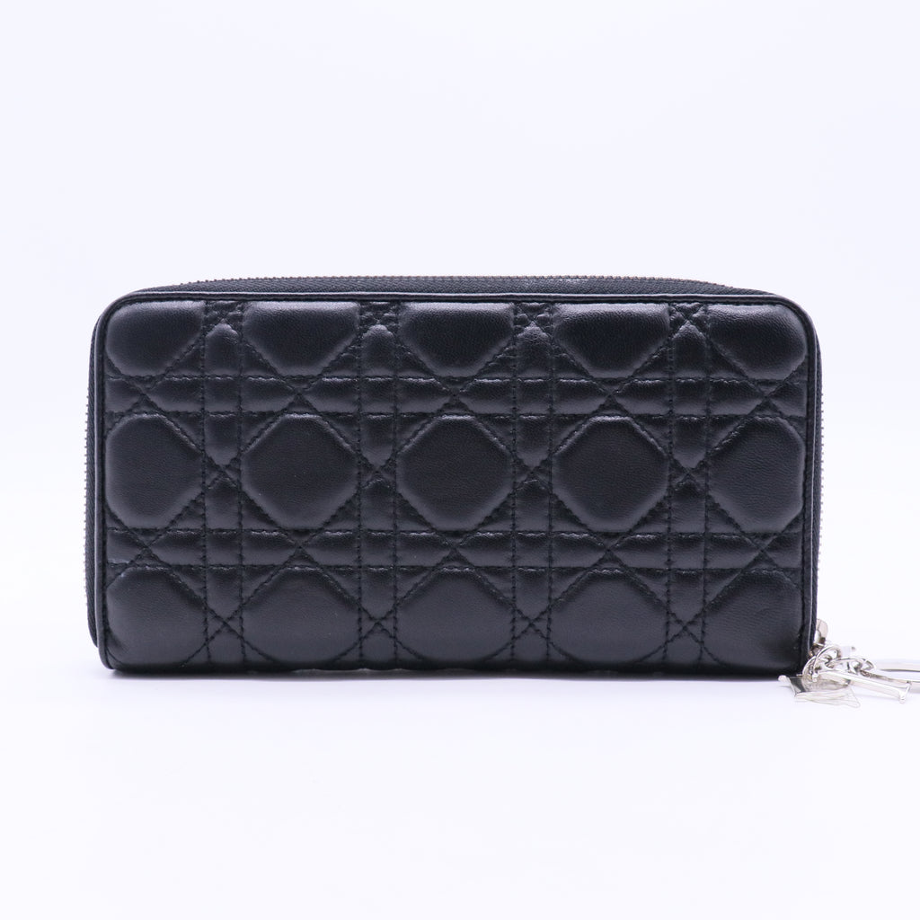 Lady Cannage Round Zip Long Wallet in Black