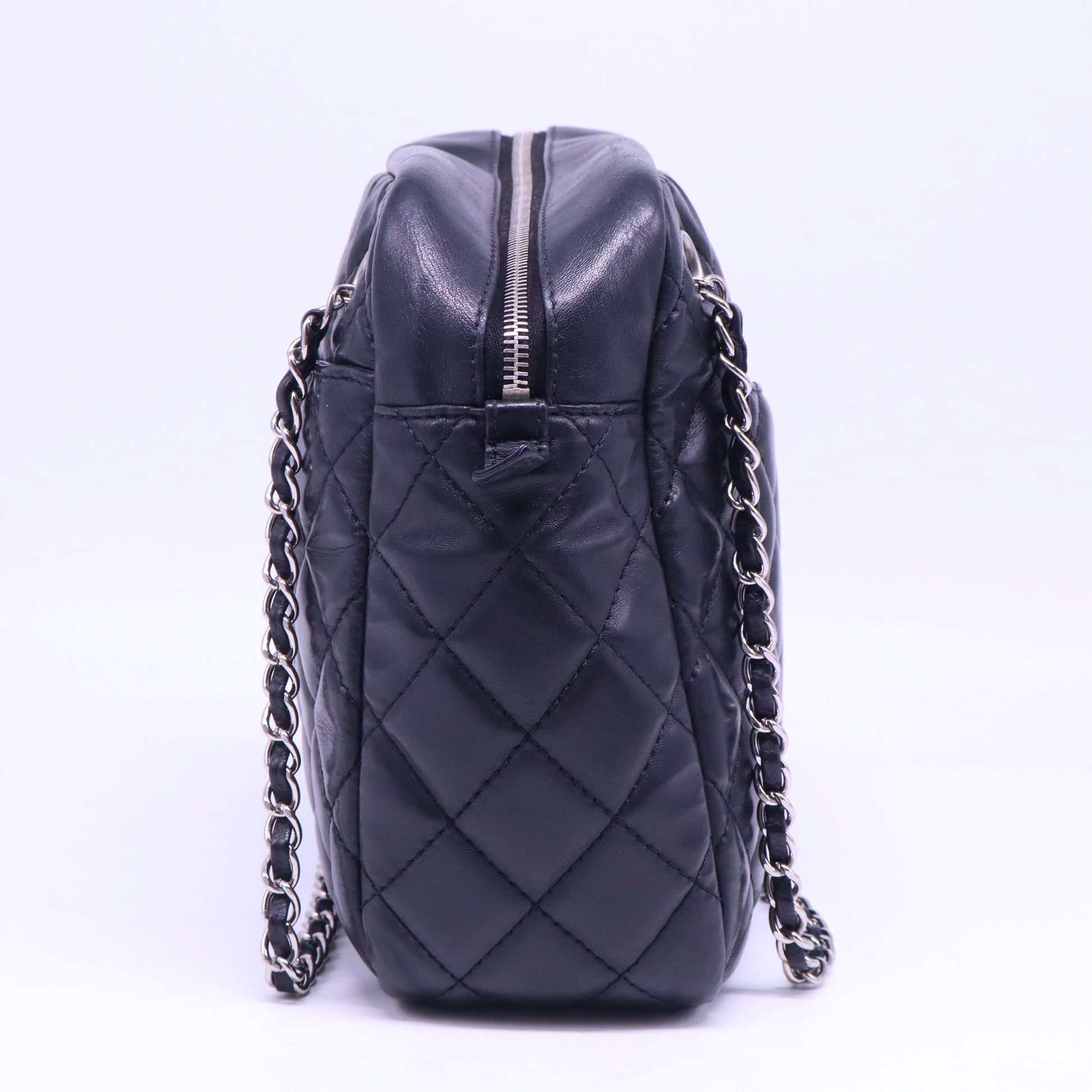 Lambskin Quilted Large Camera Case Navy B21271