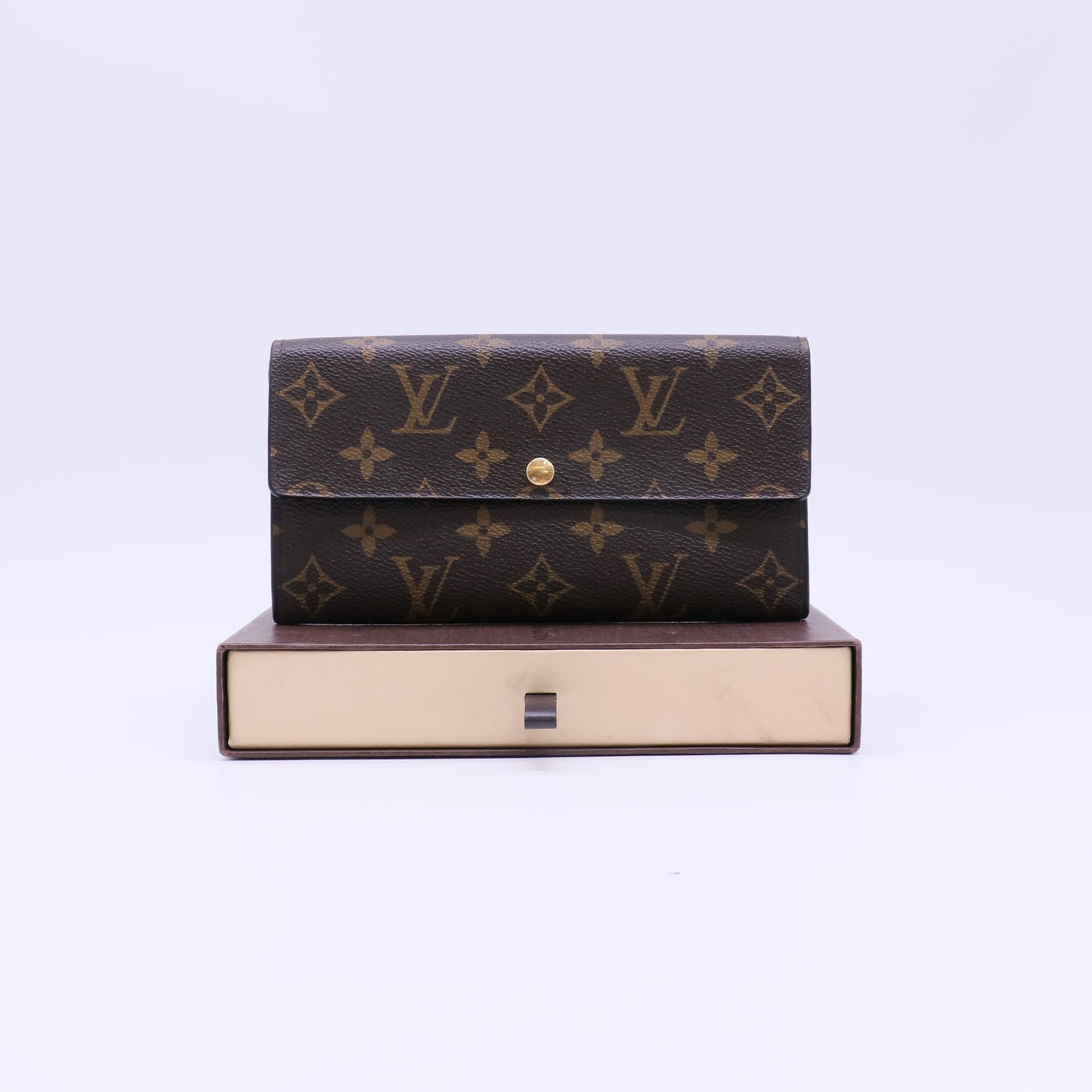 Monogram Sarah Wallet W21726