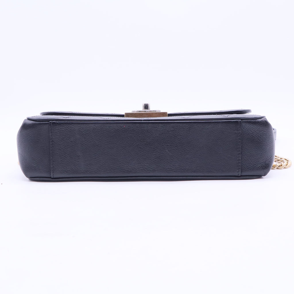 Straight Lines Flap Bag Quilted Calfskin Medium B20189