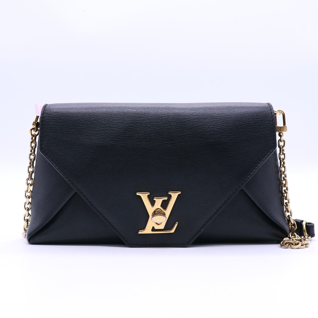Louis Vuitton  Taurillon Love Note Chain Clutch twins LDJ3664