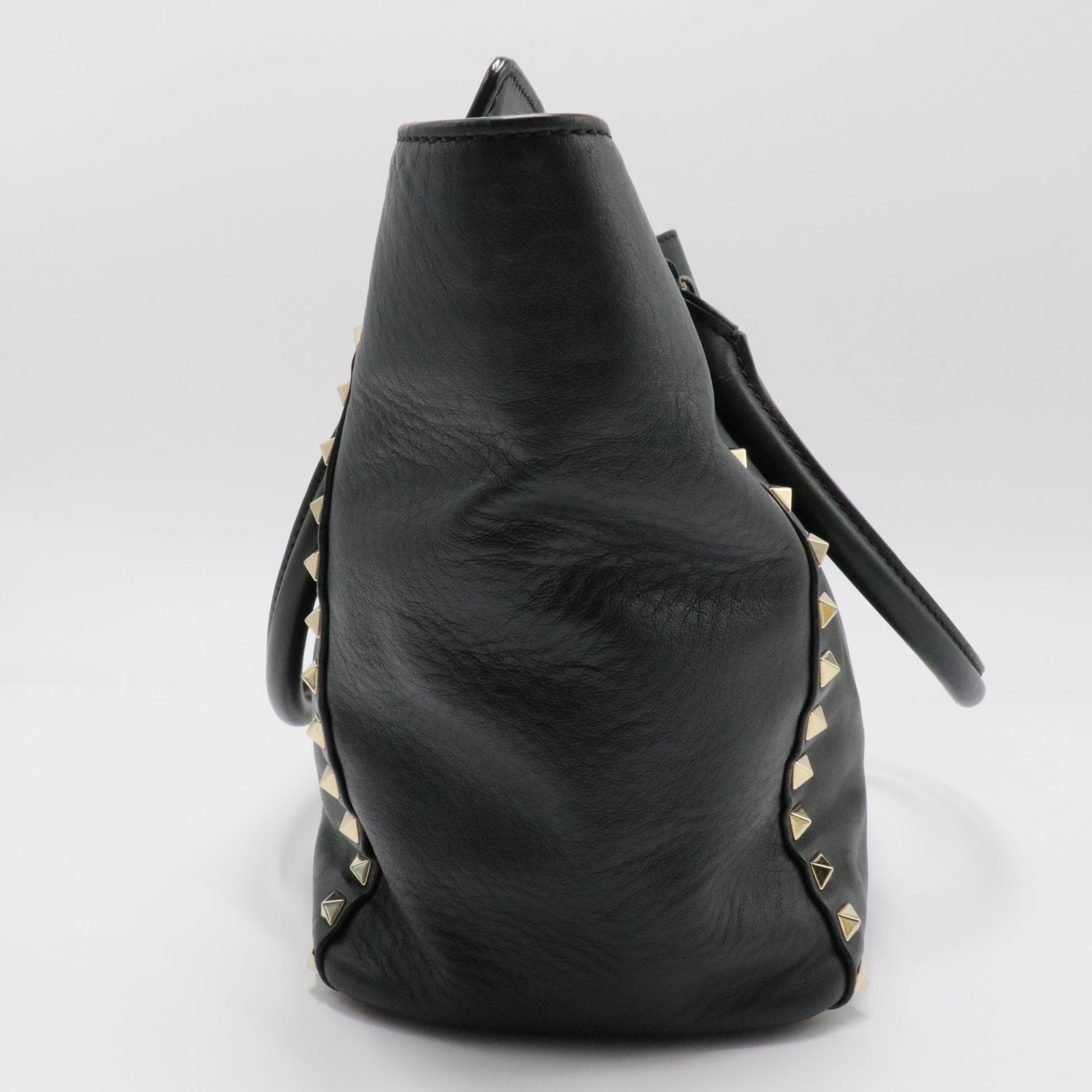 Rockstud Tote Rigid Leather Medium
