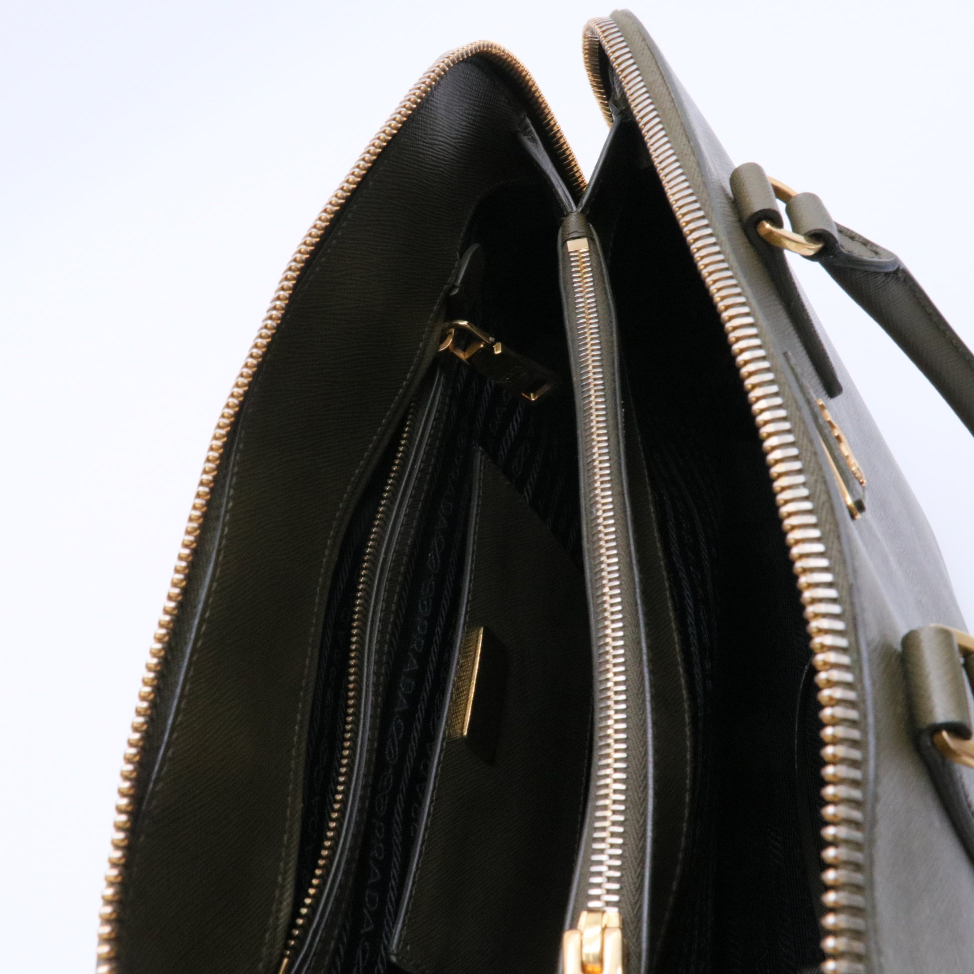 Saffiano Lux Open Promenade Dome Tote