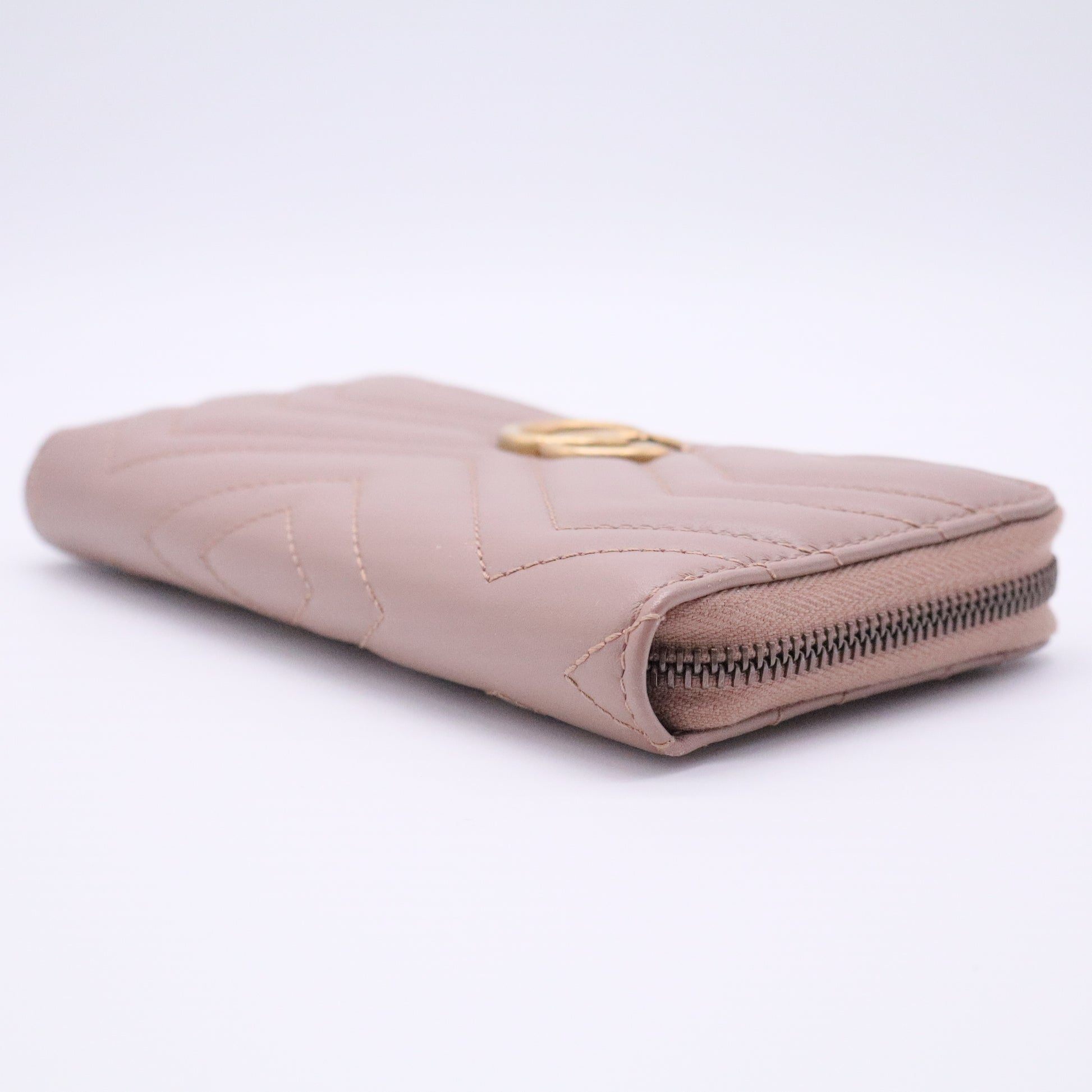 Calfskin Matelasse GG Marmont Zip Around Wallet