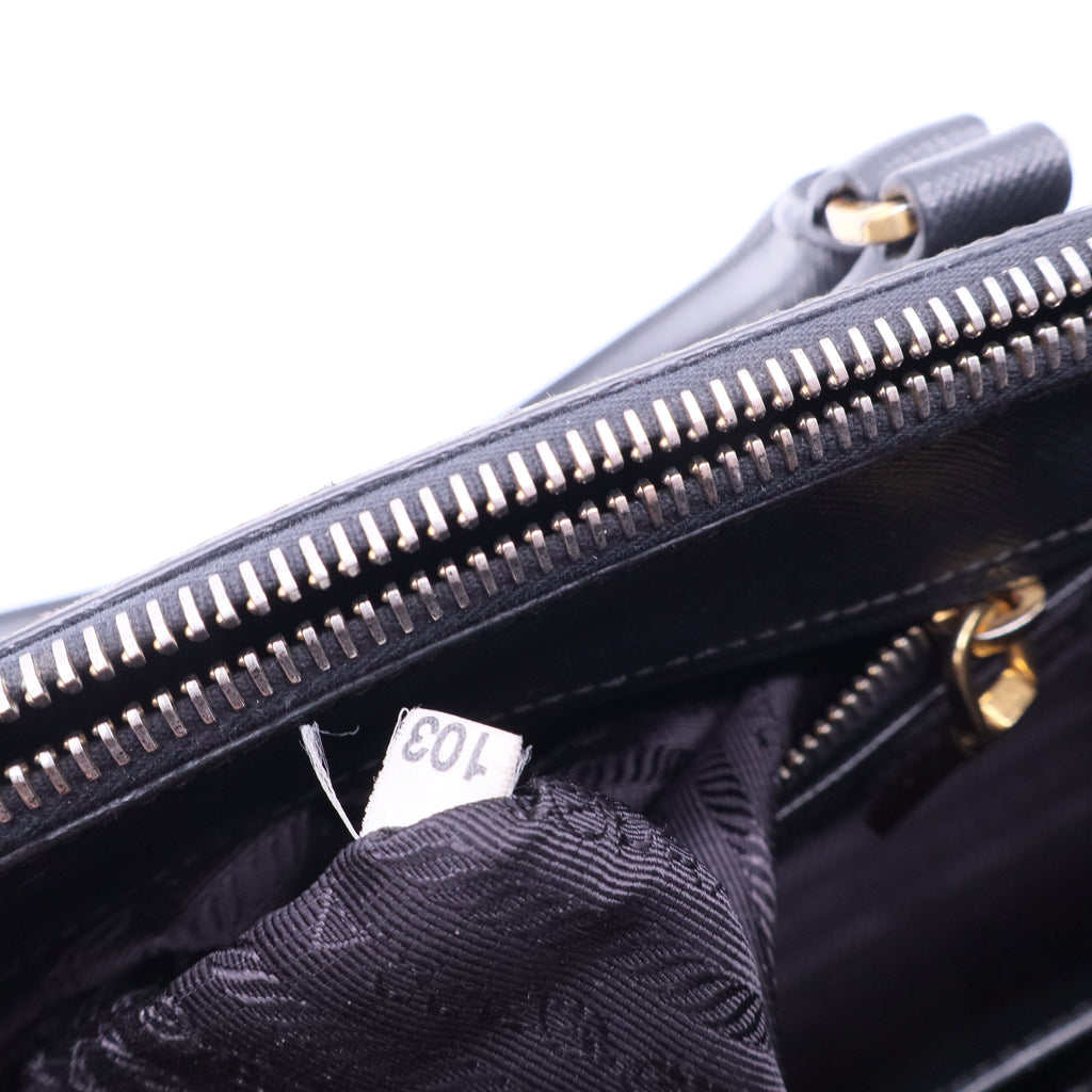 Black Galleria Saffiano Leather Large