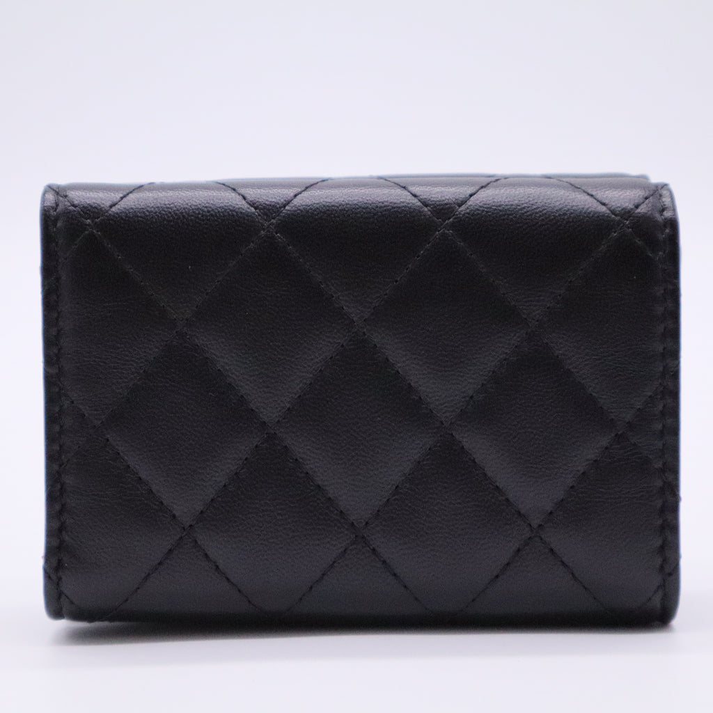 Caviar Quilted Flap Card Holder Wallet