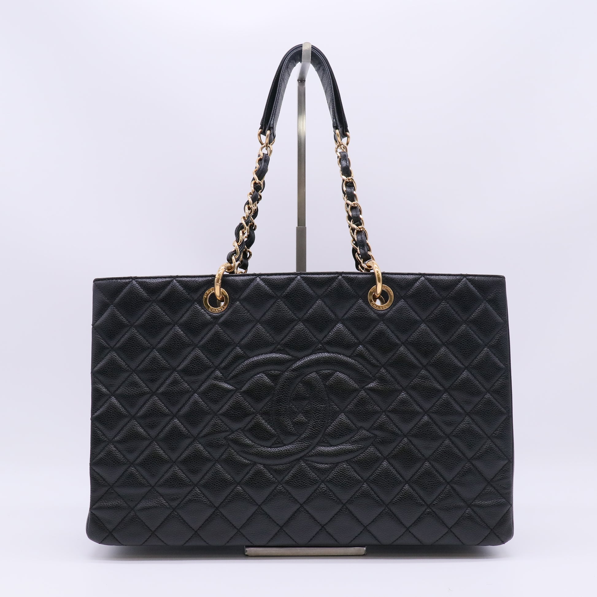Chanel Caviar Quilted Grand Shopping Tote B23571