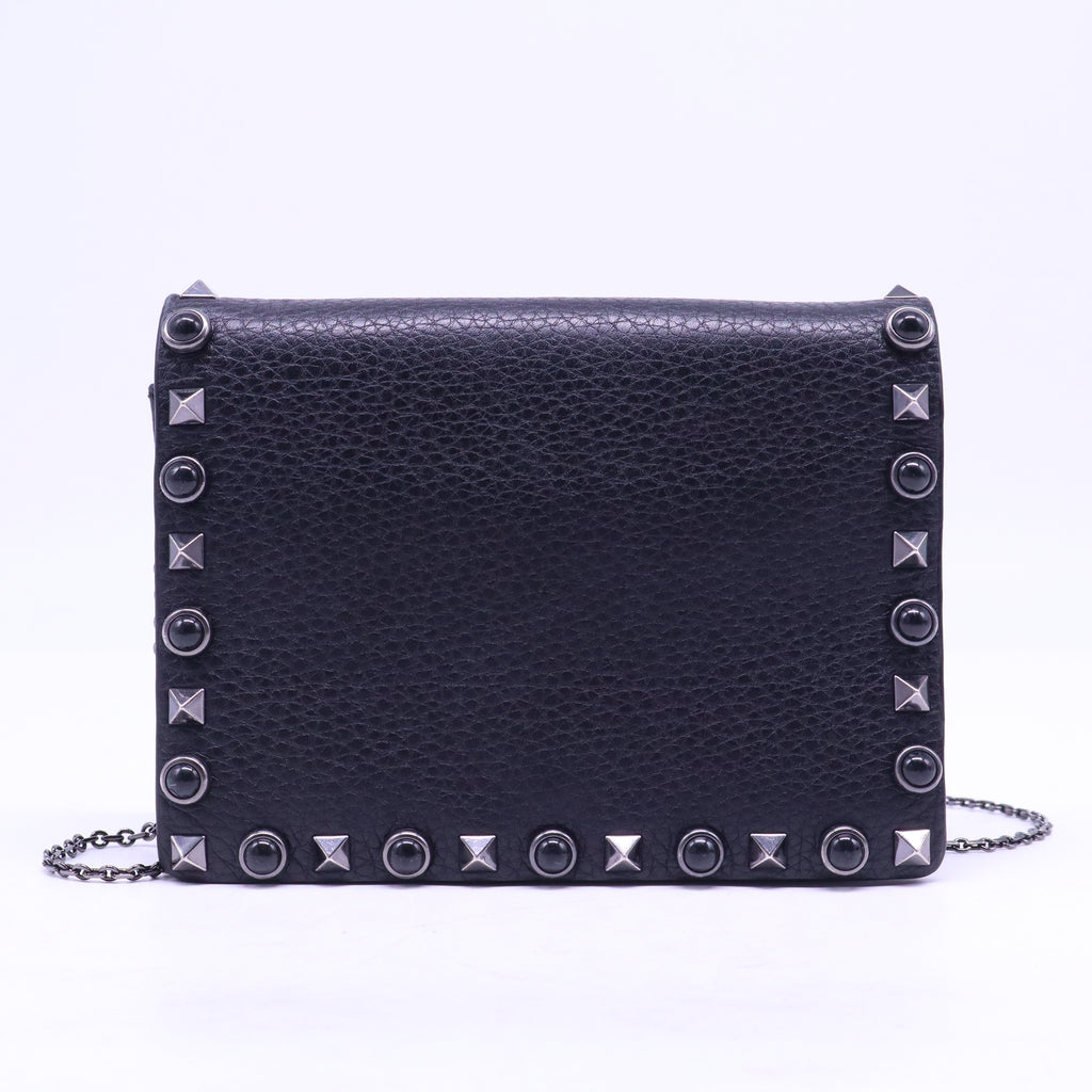 Valentino Garavani Rockstud Rolling Noir Leather Shoulder Bag B21142