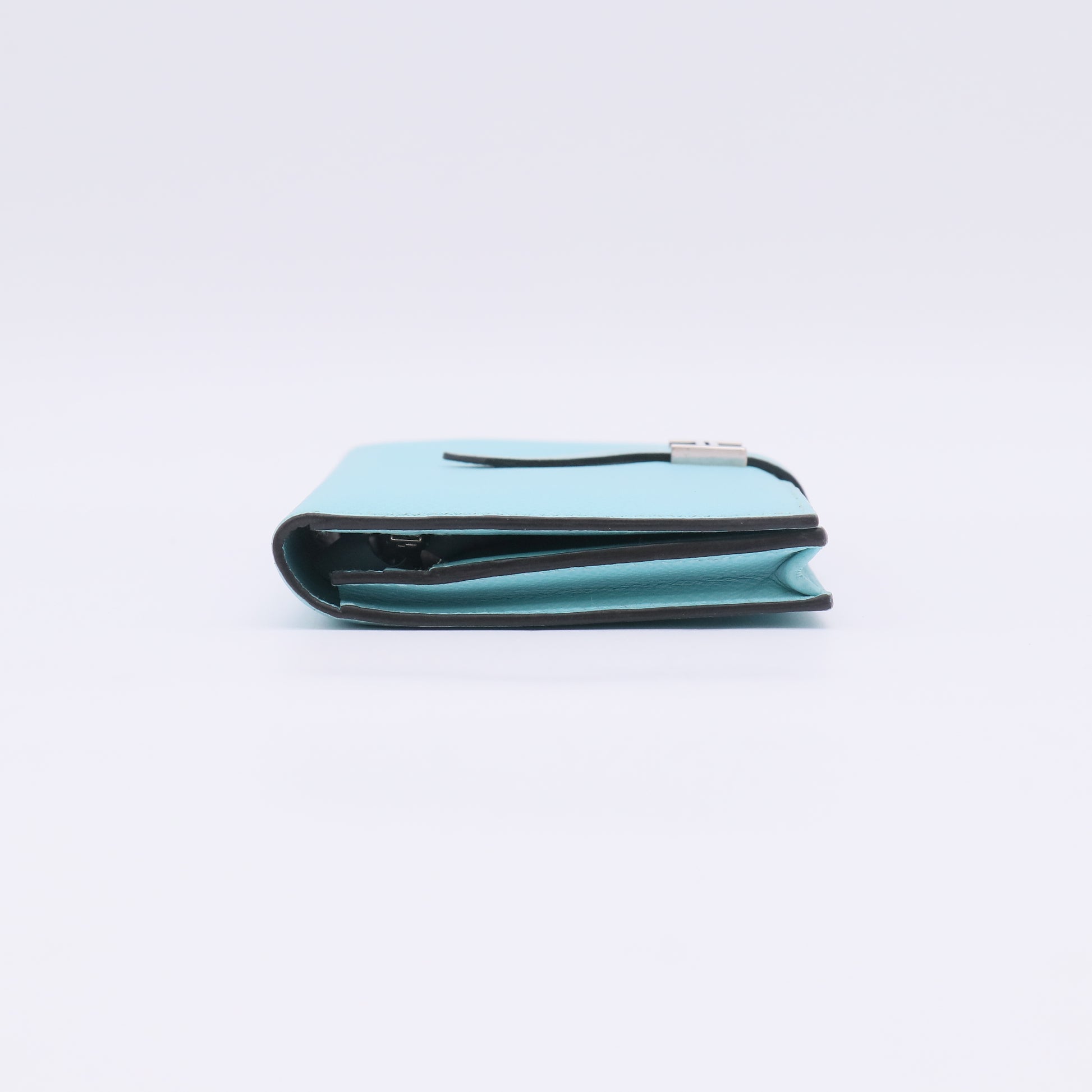 Epsom Bearn Gusset Wallet Bleu Zephyr W22522