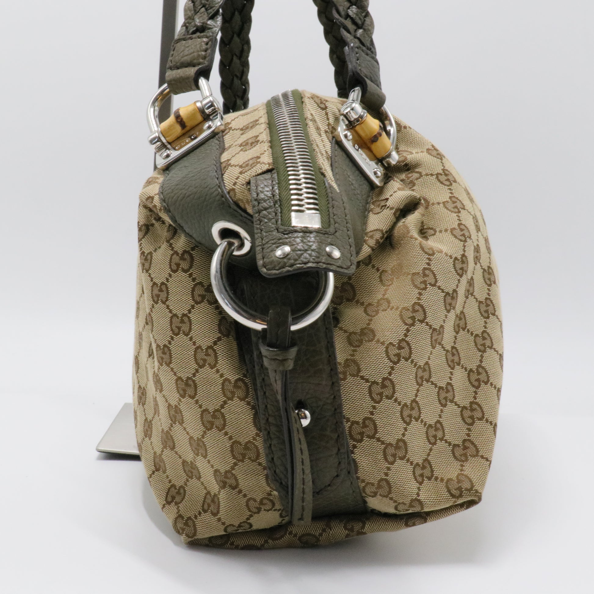 Bamboo Bar Shoulder Bag GG Canvas Medium