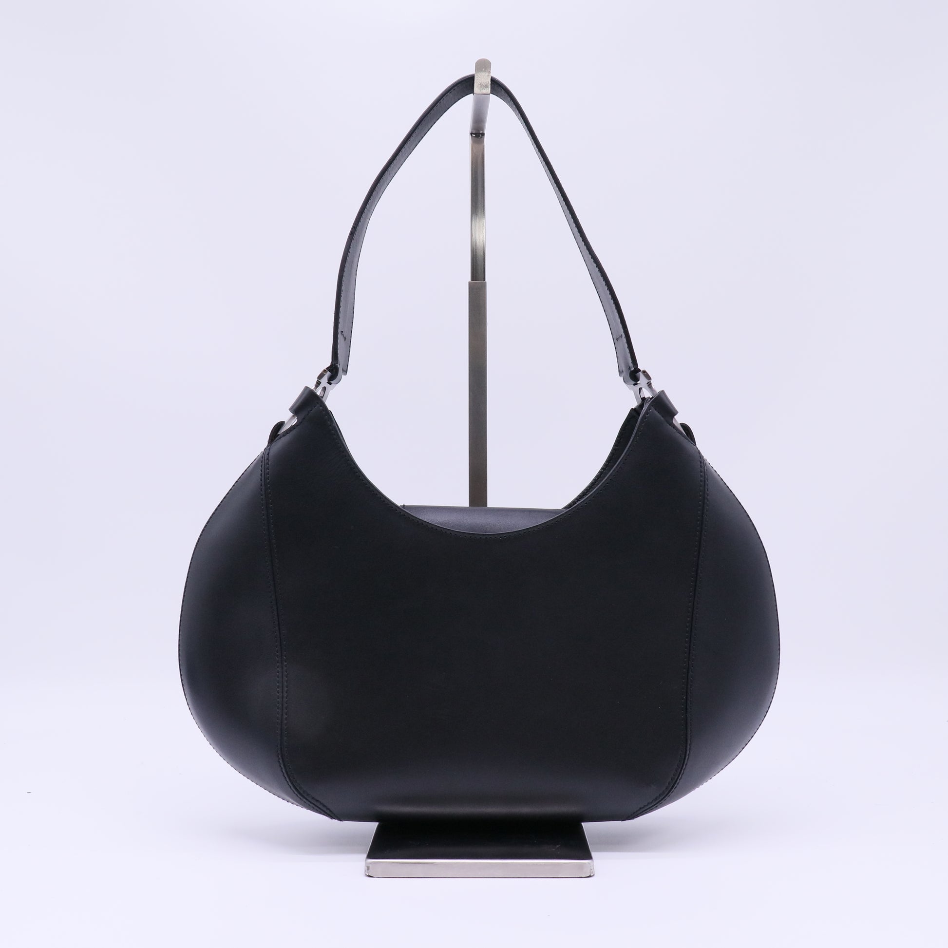 Salvatore Ferragamo Leather Shoulder Bag B22474