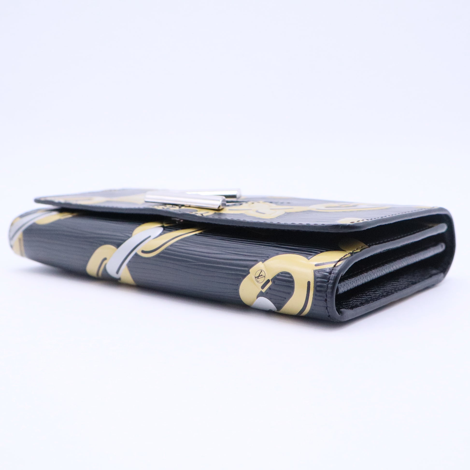 Epi Flower Chain Twist Chain Wallet Gisel