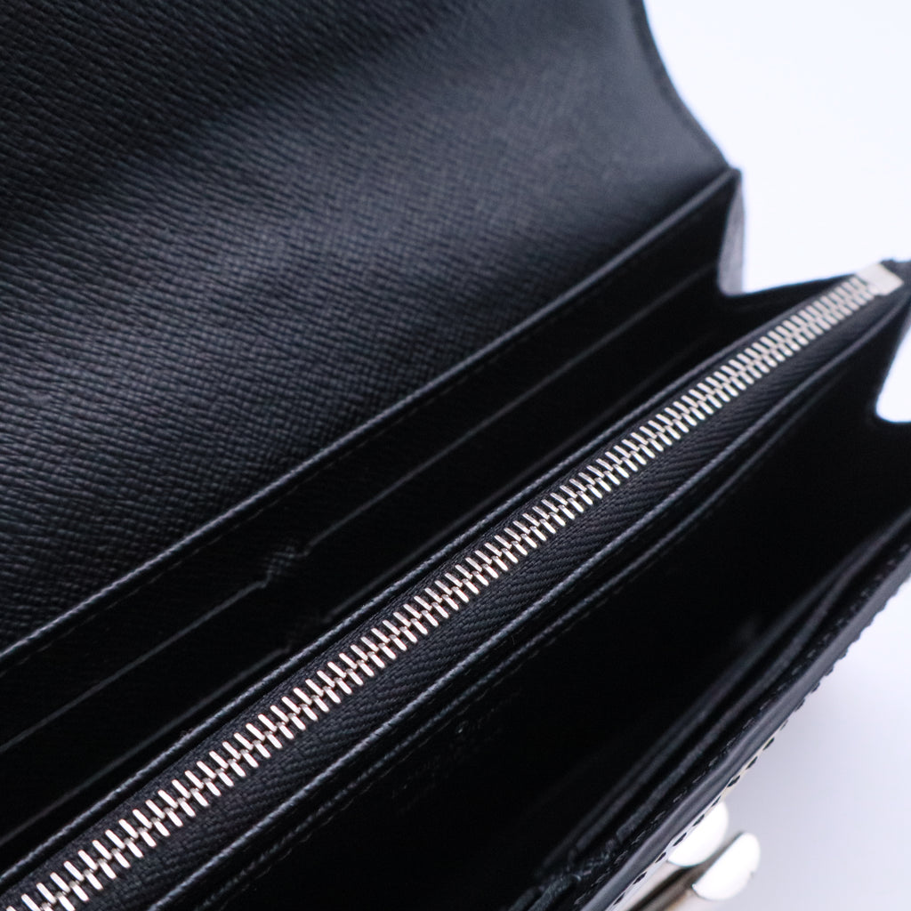Epi Flower Chain Twist Chain Wallet Gisel