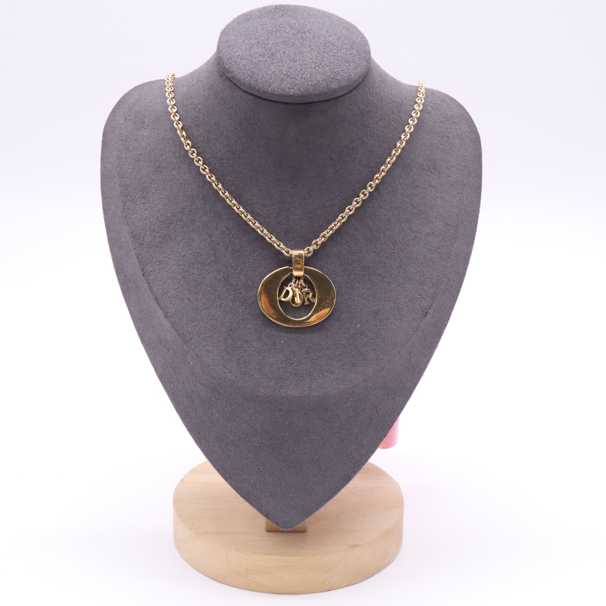 Christian Dior Vintage Gold O Dior Pendant Necklace twins LDJ4983