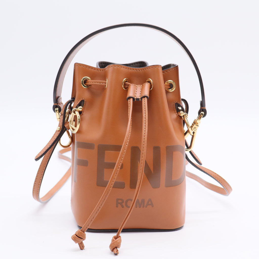 Fendi Vitello Fluffy Grace F is Fendi Logo Embossed Mini Mon Tresor Bucket Bag Rosa Quarzo Black Twins B20335