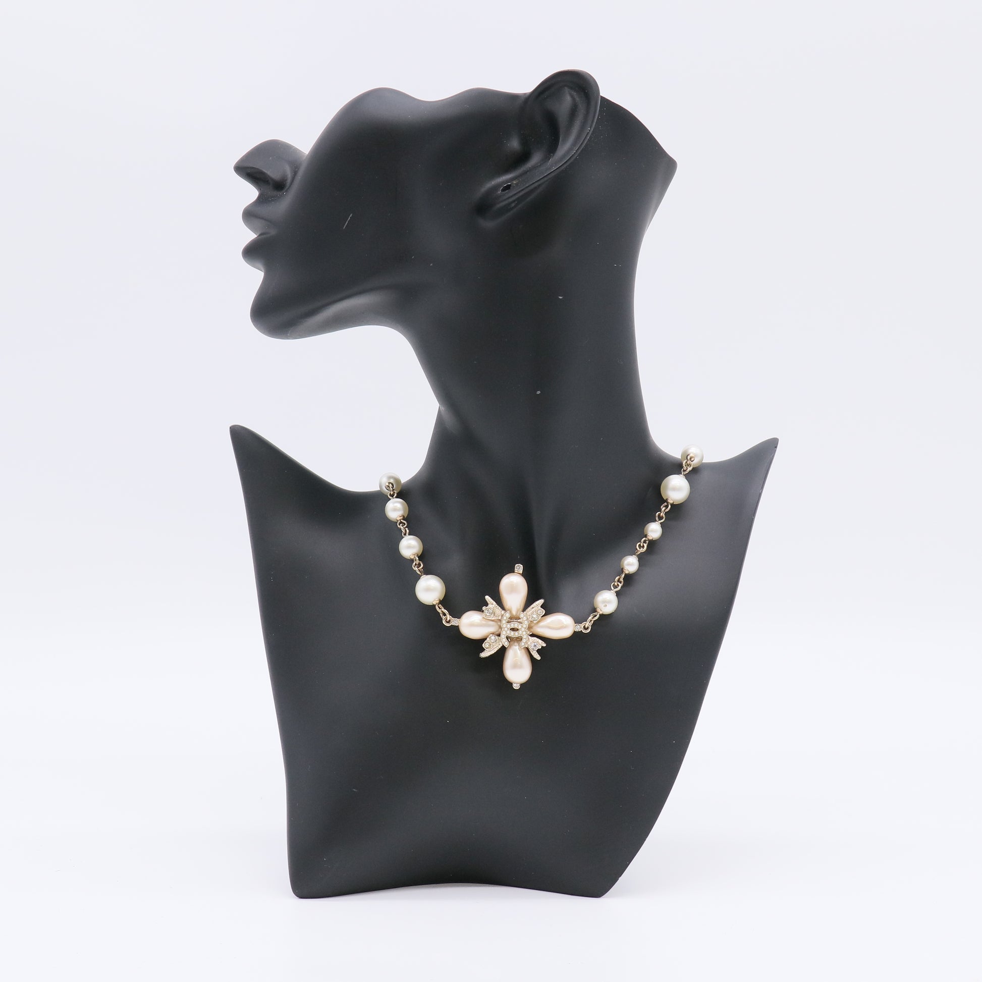 Gold-tone Metal Necklace W22680