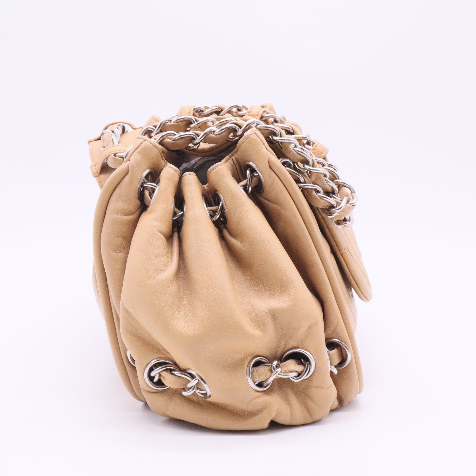 Diagonal Ligne Accordion Flap Bag