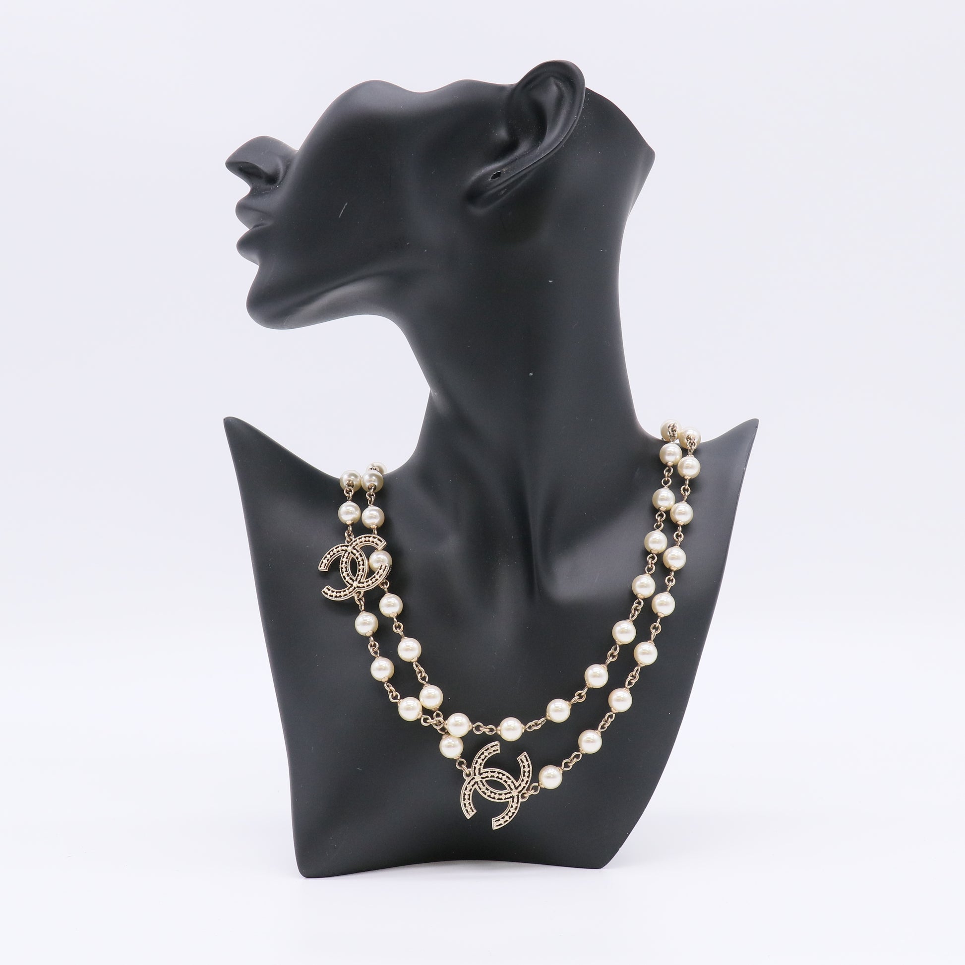 Chanel CC Faux Pearl and Crystal Multi-Logo Long Sautoir Necklace W22679