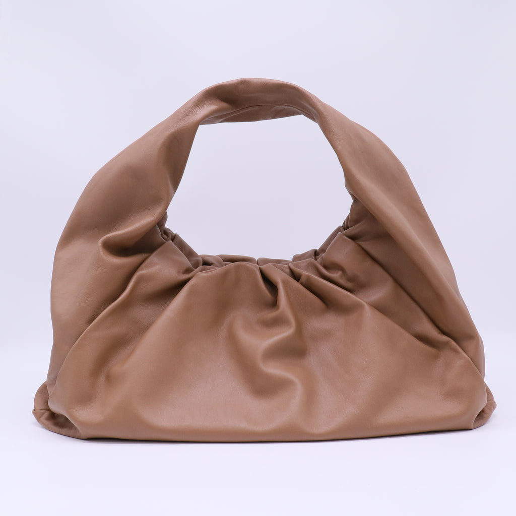 Bottega Veneta Leather Shoulder Pouch B22434