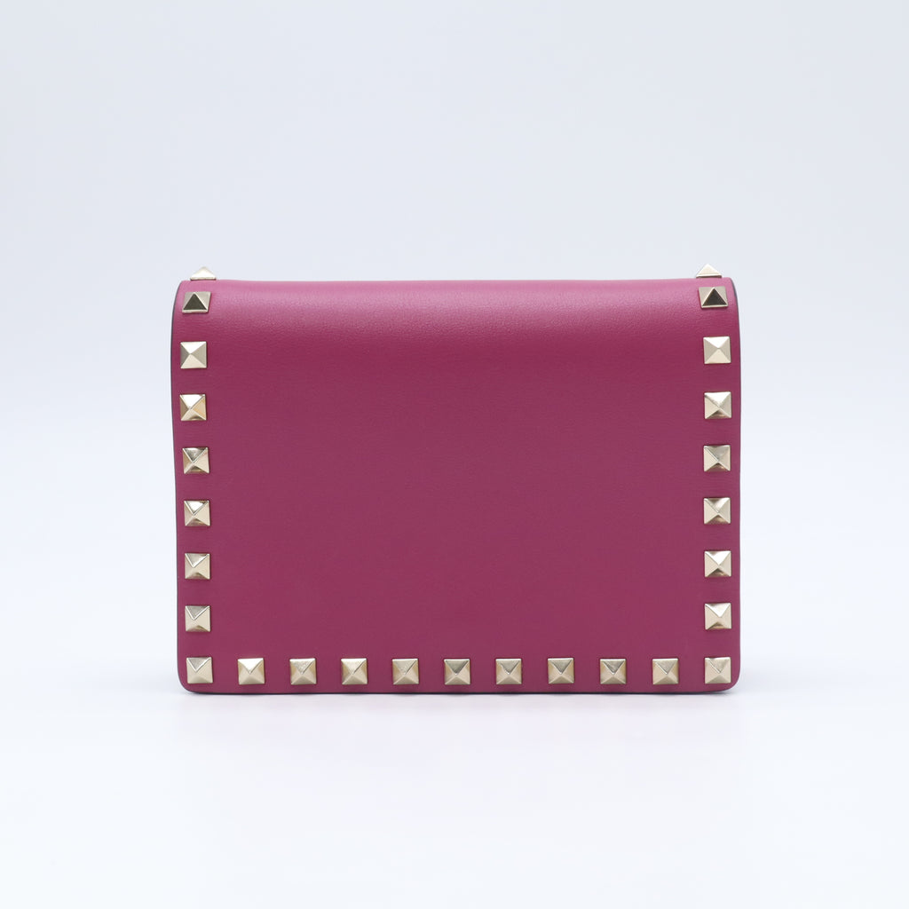 Valentino Rockstud Clutch B24043