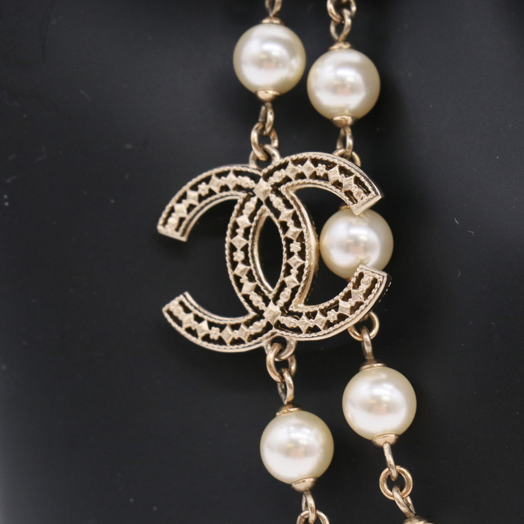 Chanel CC Faux Pearl and Crystal Multi-Logo Long Sautoir Necklace W22679