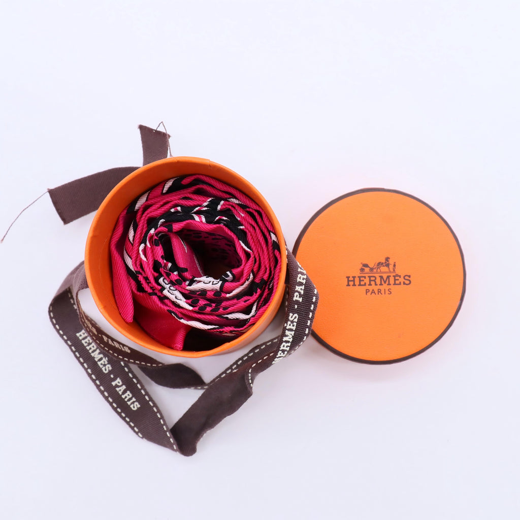 Hermès Pink Silk Panther Print Twilly W23074