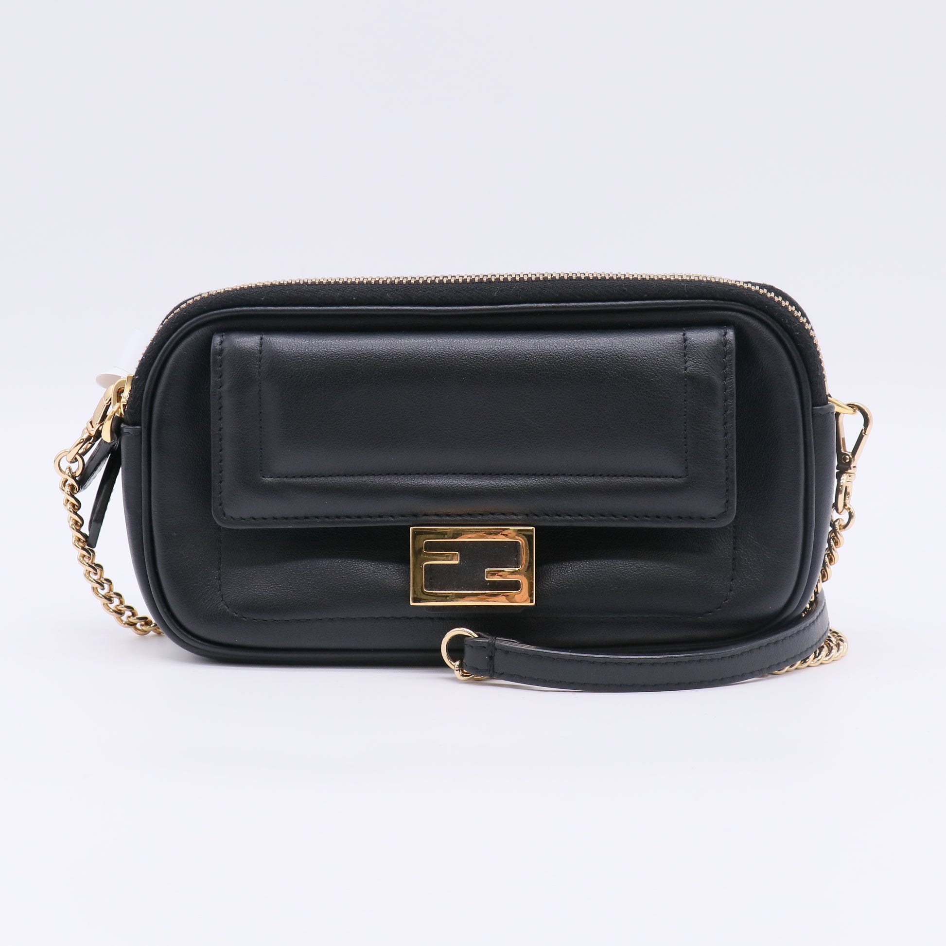 Fendi Easy 2 Baguette Bag B23406