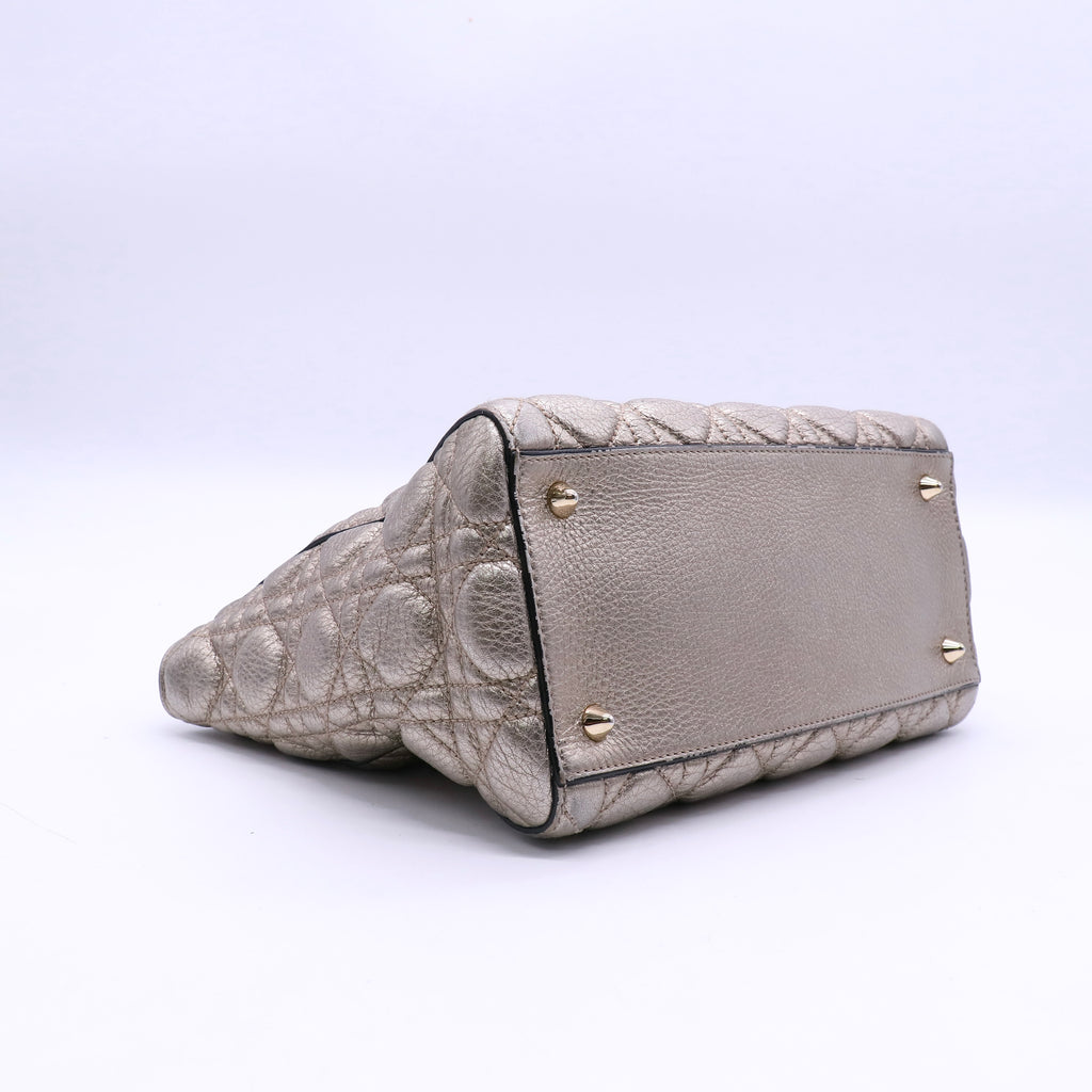 Lady Dior Bag Cannage Quilt Patent Medium Twins LDJ3670