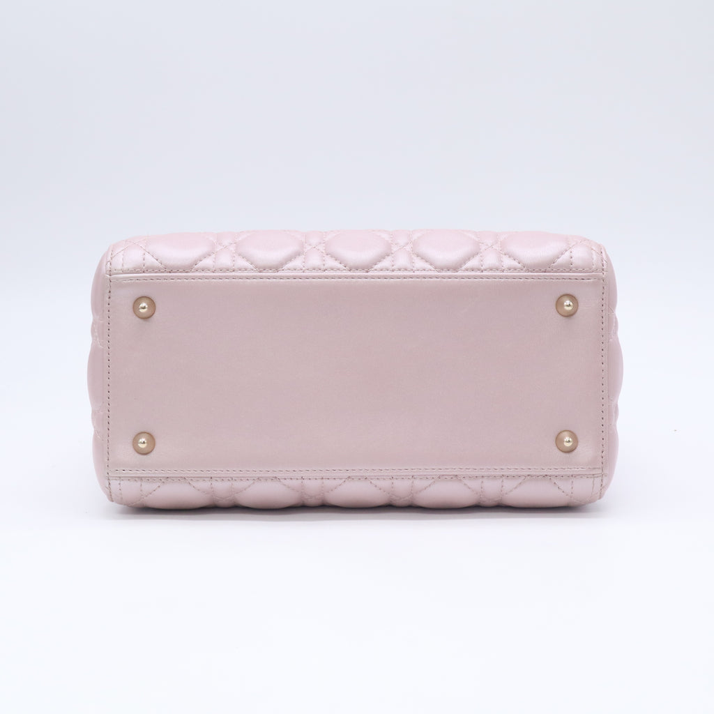 Lambskin Cannage Medium Lady Dior Light Pink B24016