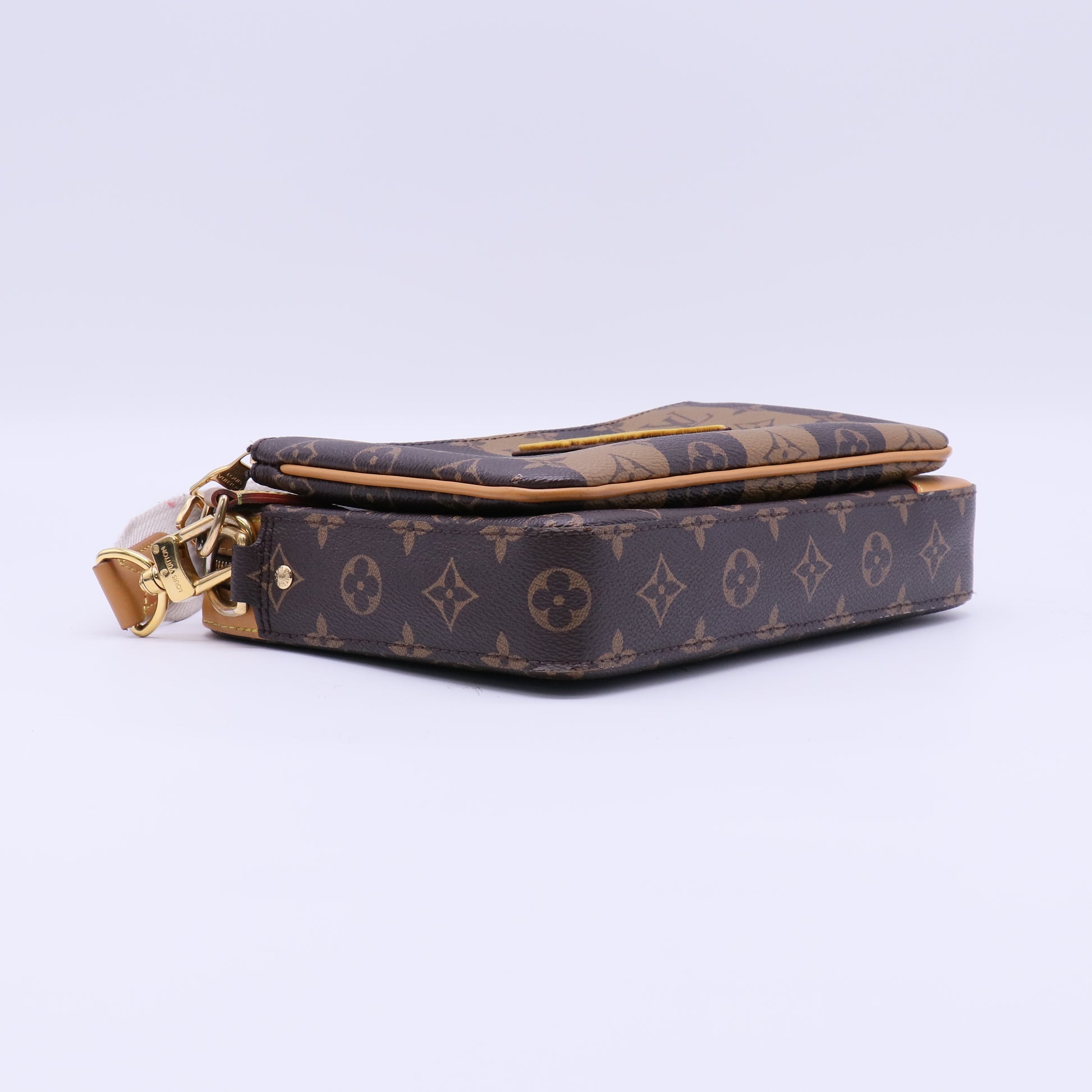 Louis Vuitton x Nigo Monogram Stripes Trio Messenger Twins LDJ4182Twins LDJ4182