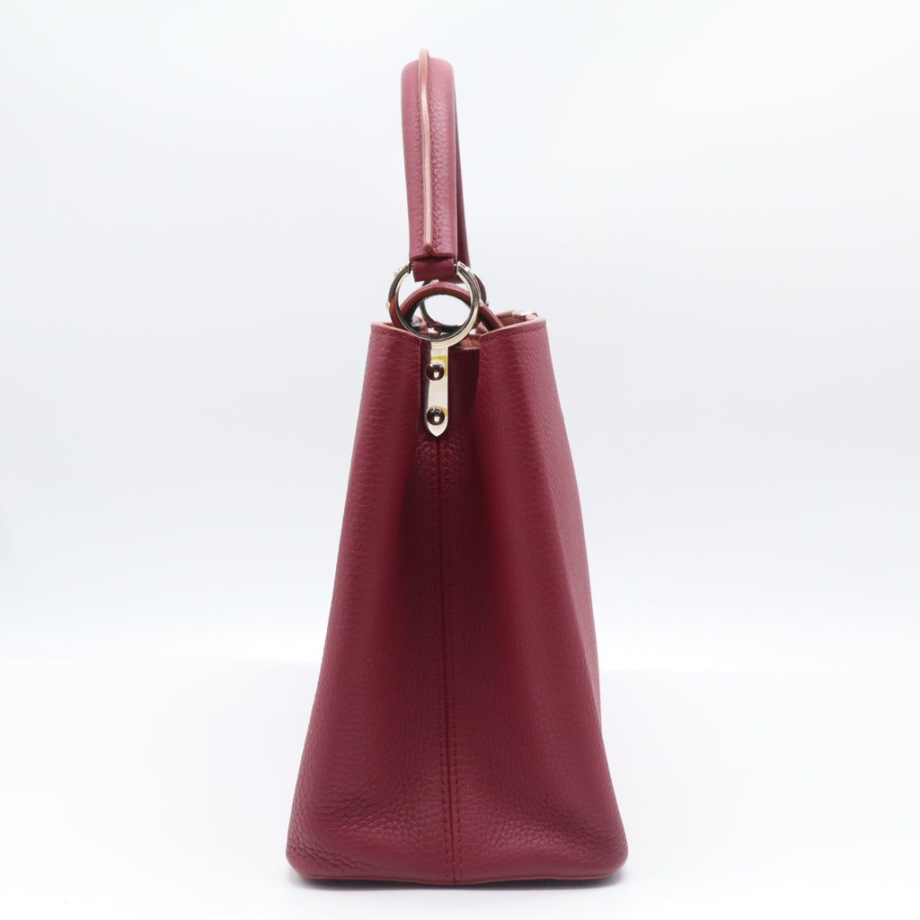 Louis Vuitton Taurillon Capucines MM B22061