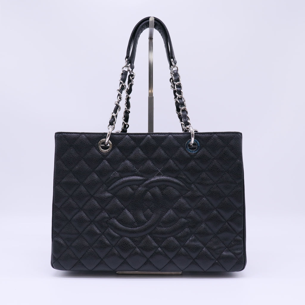 Caviar Quilted Grand Shopping Tote GST Black B22428