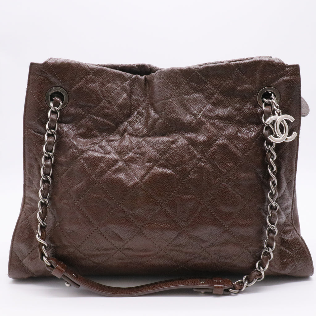 Chic Shopping Tote Quilted Caviar Large