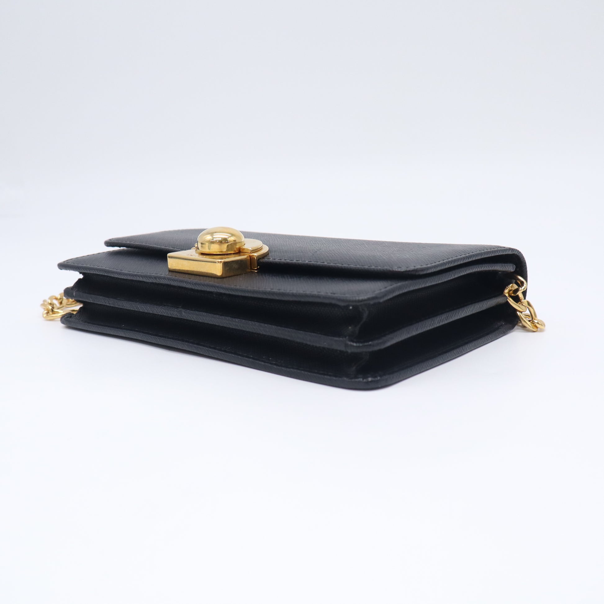 Saffiano Leather Arcade Wallet on Chain Mini B24108