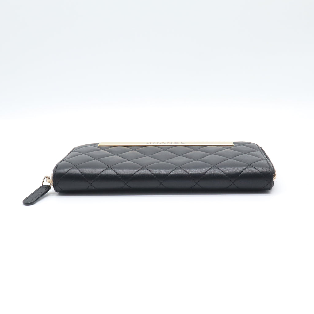 Black Lambskin Leather Trendy CC Large Gusset Zip Around Wallet w/ Box & Authenticity Card W21484