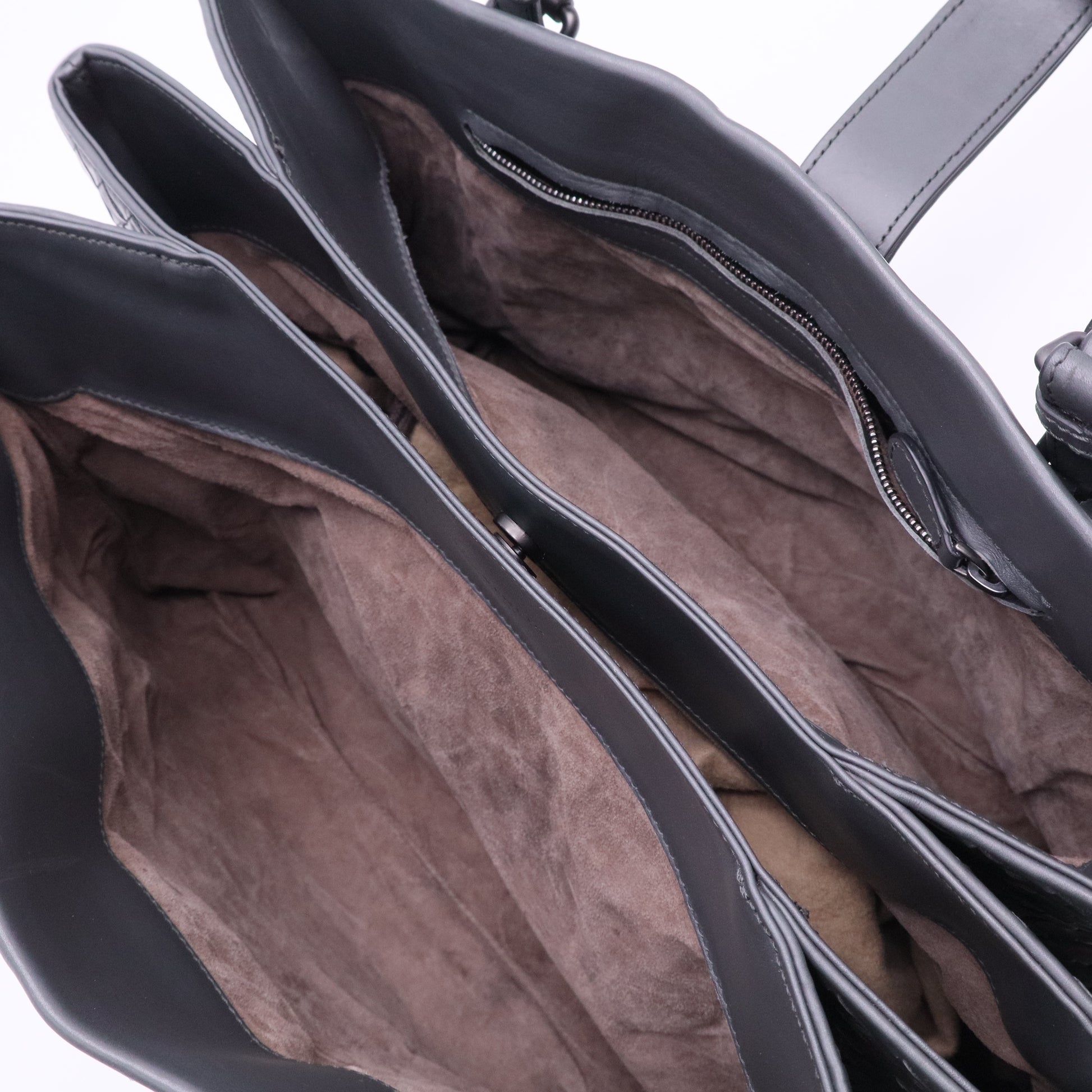 Intrecciato Medium Roma Bag
